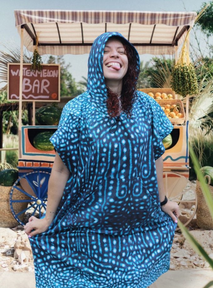 Poncho Tiburon Ballena